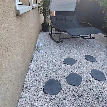 Apartment T2 Renove, Jaccuzi, Sauna, Sieges Massants, Jardin, Parking, Metro Toulouse