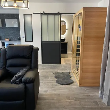 公寓 T2 Renove, Jaccuzi, Sauna, Sieges Massants, Jardin, Parking, Metro *