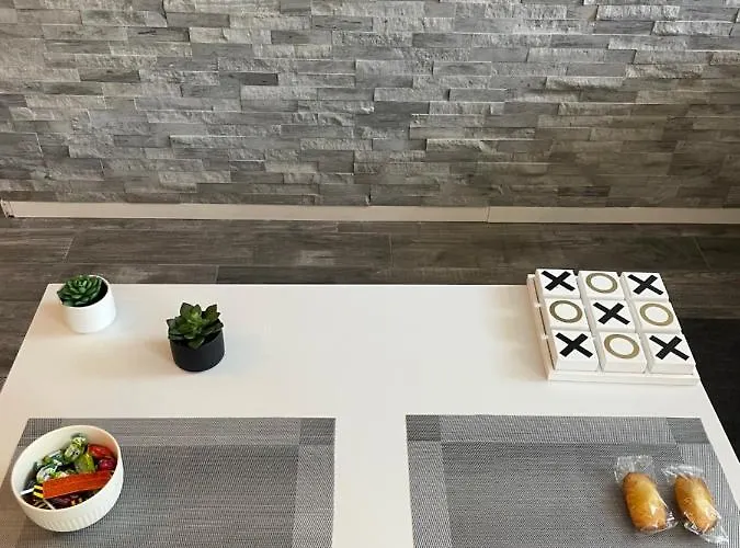 T2 Renove, Jaccuzi, Sauna, Sieges Massants, Jardin, Parking, Metro